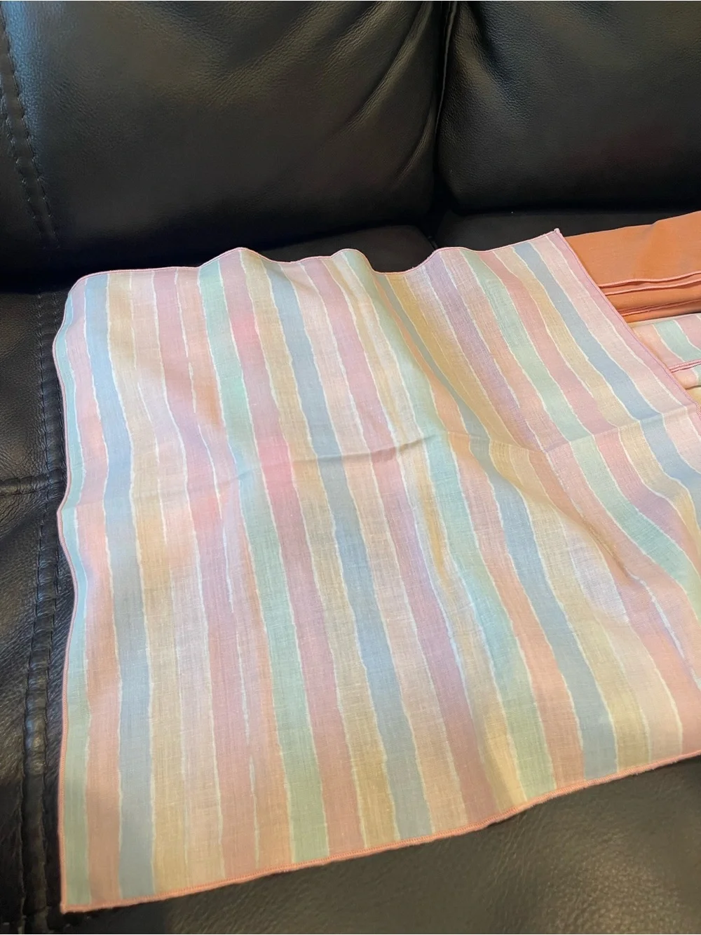 Striped Pastel Napkins and Rings vintage set of 4
